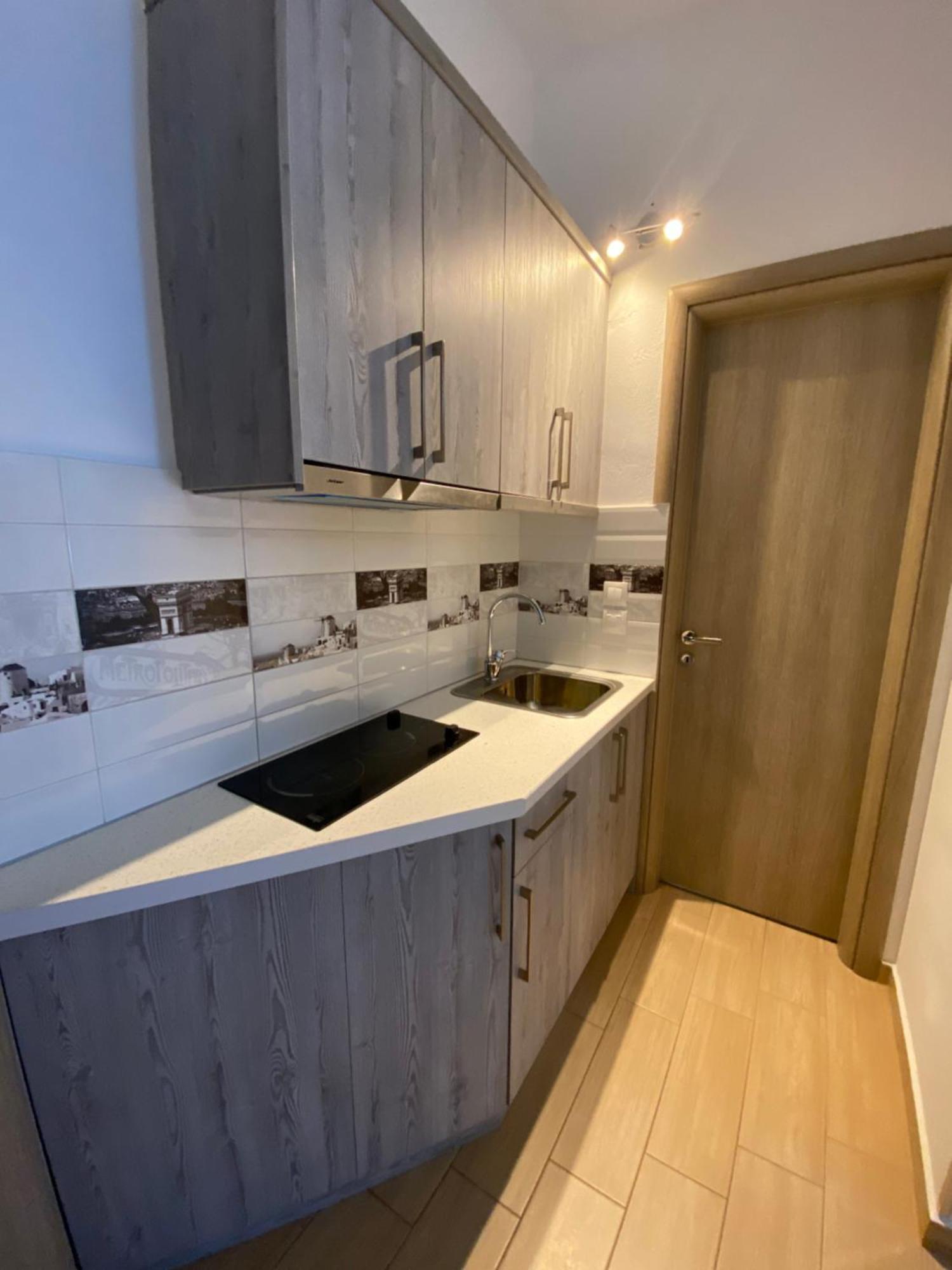 Blue Sea Apartments كيبارو المظهر الخارجي الصورة